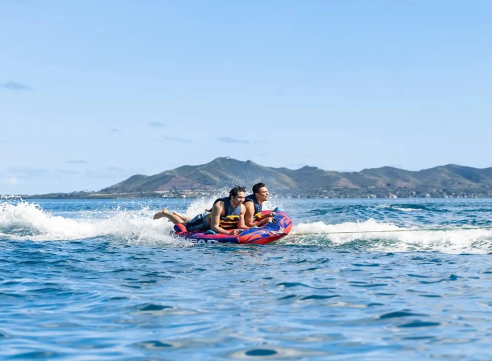 パラセイル&バンパーチューブ（送迎＋昼食付）【HN293】 | 【ホリデイ