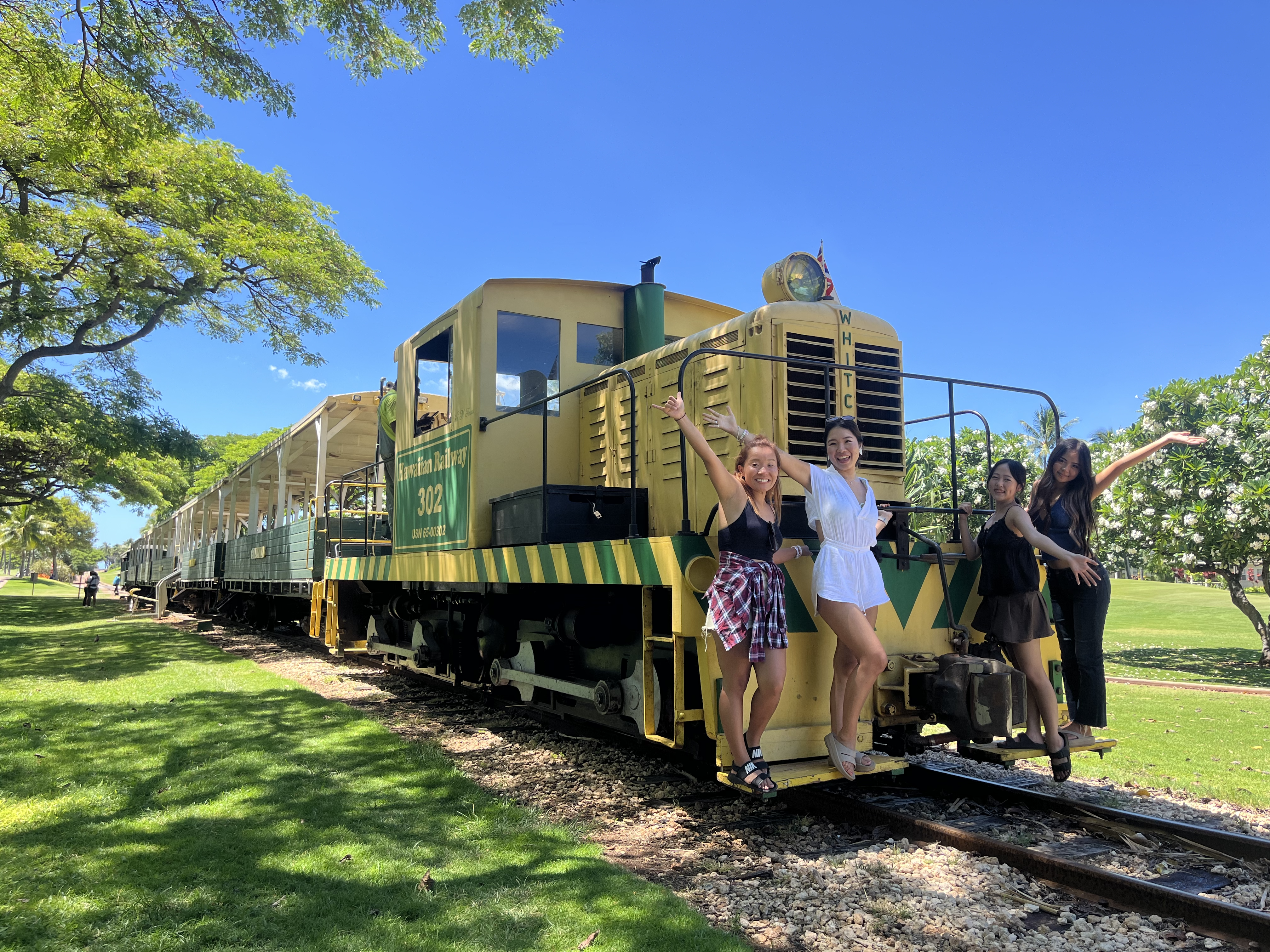 Explore Oahu with Tōmo Tours – Hawaiian Railway Society's