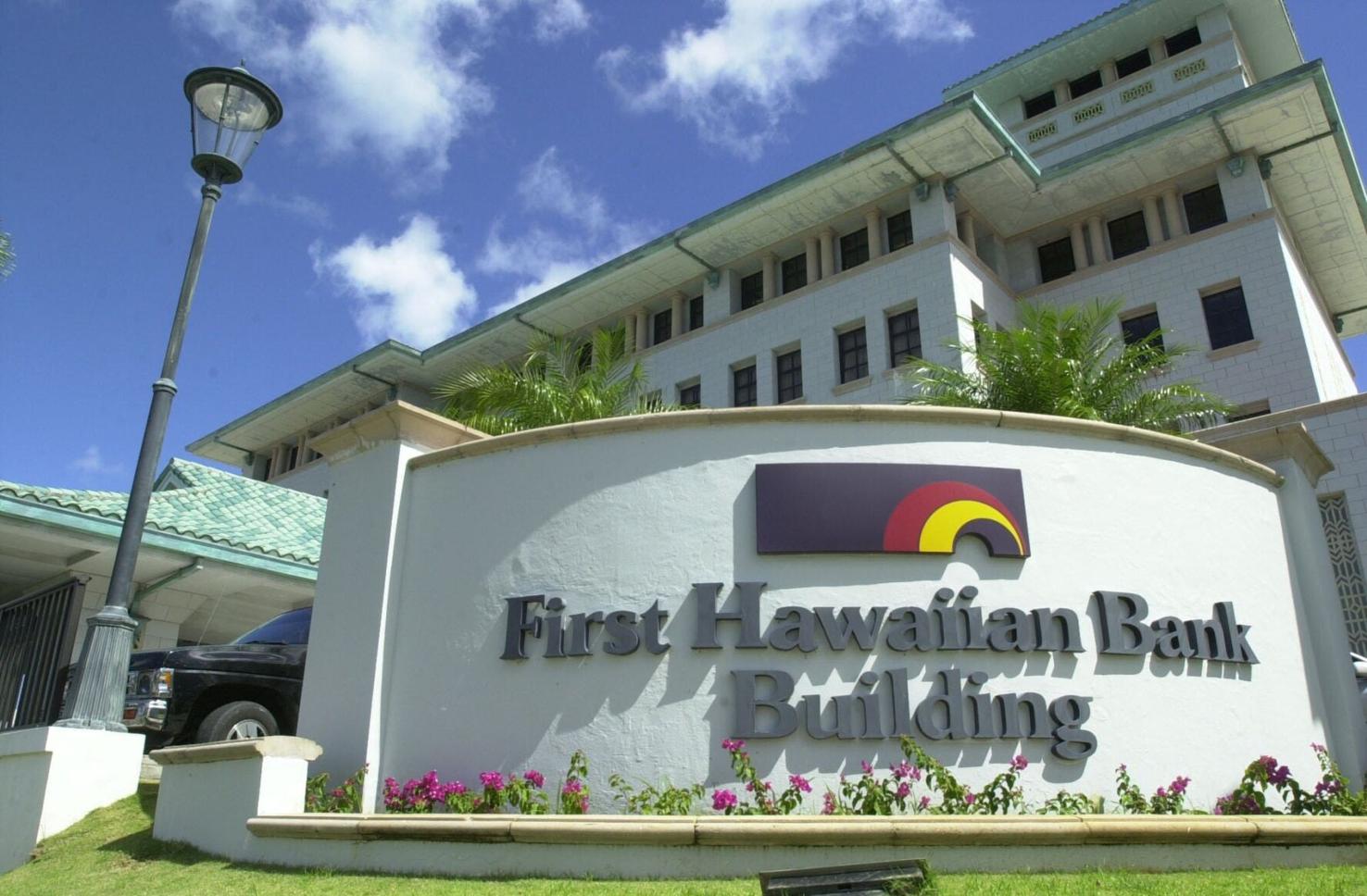 グアム旅行中にアメリカの銀行口座を開設できる？