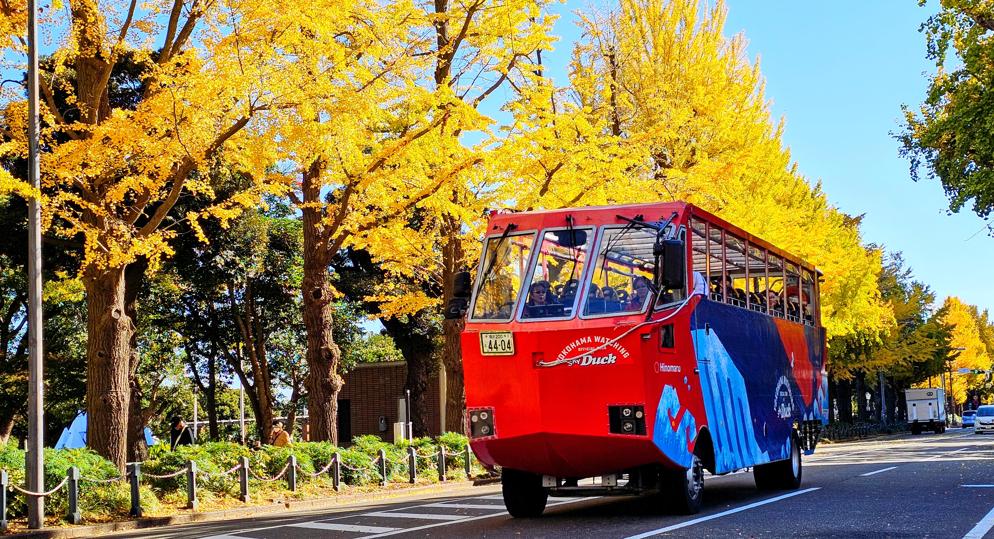 日本初二階建てオープンバス「スカイバス」