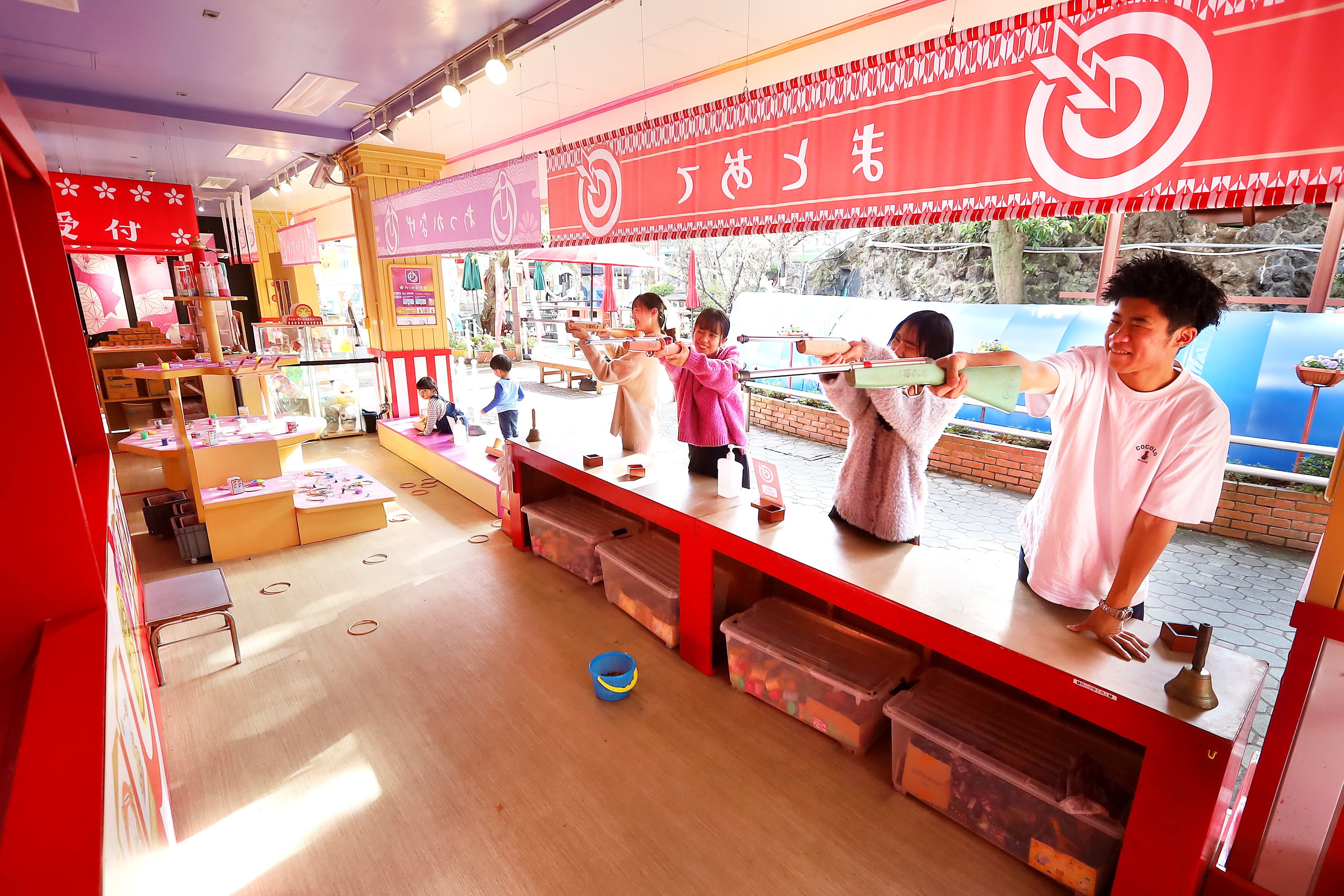 7eb5d461-592d-49c8-848a-